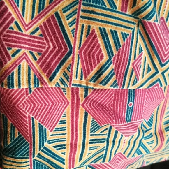 Lularoe TC leggings - Picture 2 of 3
